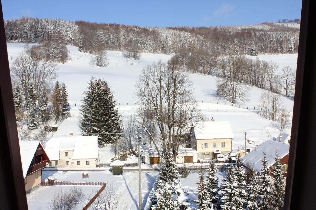 Apartman Skrovanova Horni Lipova Buitenkant foto